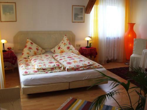 Hotel Adler Aichelberg  Extérieur photo